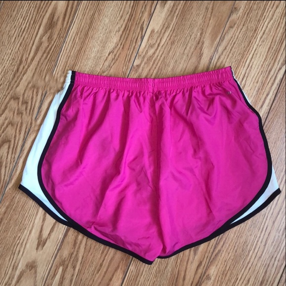 COPY - Nike Women's Dri-FIT Tempo Pink Running Shorts Large - Picture 5 of 6